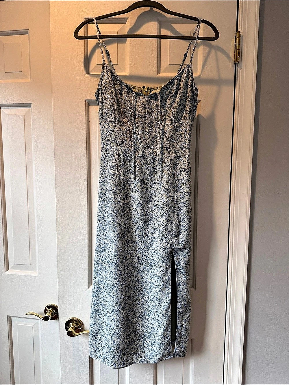 Abercrombie & Fitch Tie-Front Sweetheart Midi Dress Blue & White Medium
